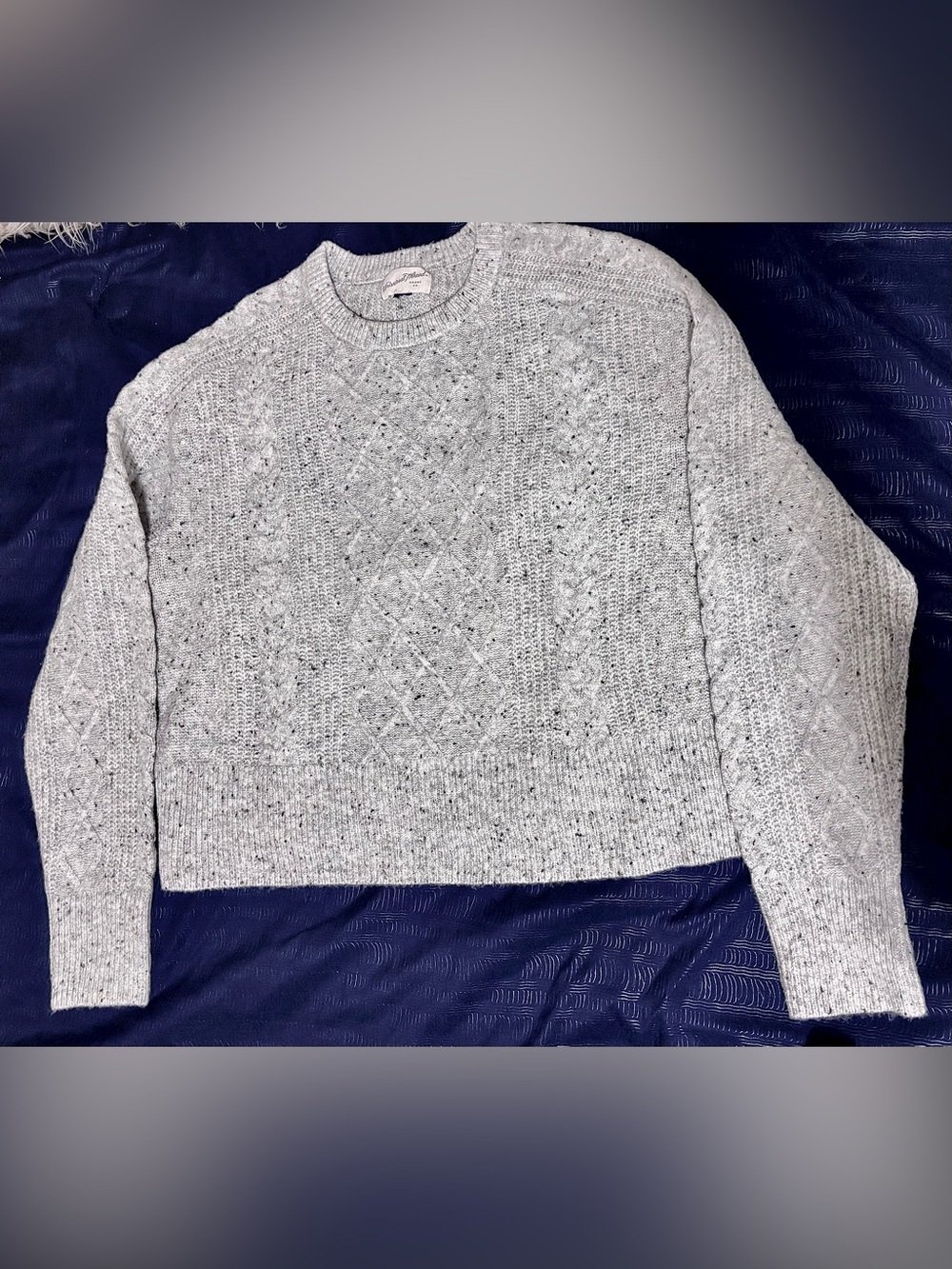 Universal Thread Light Grey Speckled Cable Knit Sweater